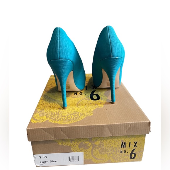 Mix No 6 light blue 5 inch heels- new with box - Picture 2 of 9